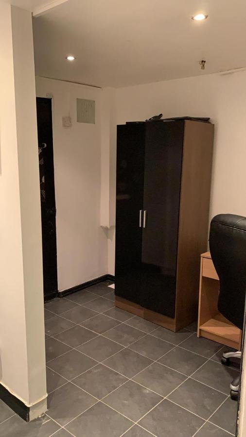 Comfort Studio Лондон Экстерьер фото