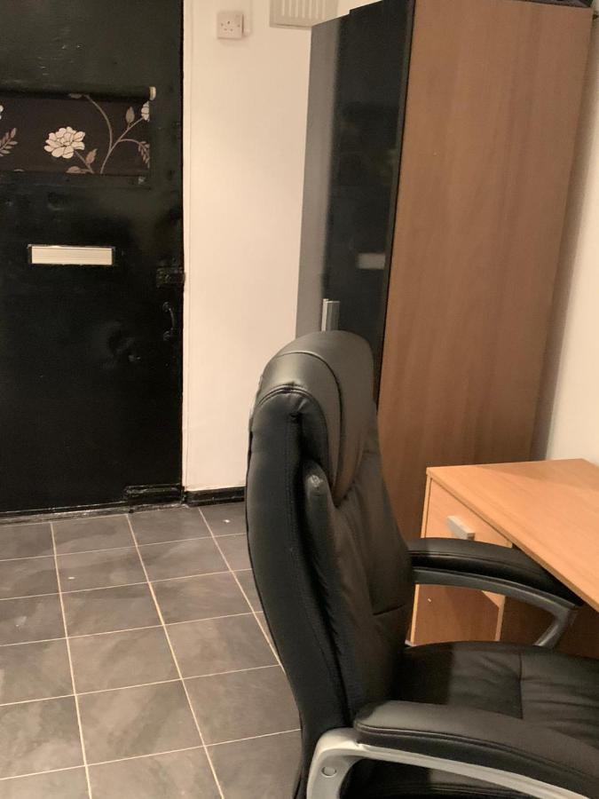 Comfort Studio Лондон Экстерьер фото