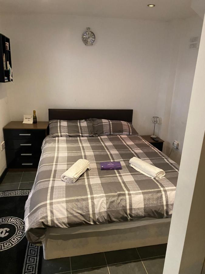 Comfort Studio Лондон Экстерьер фото