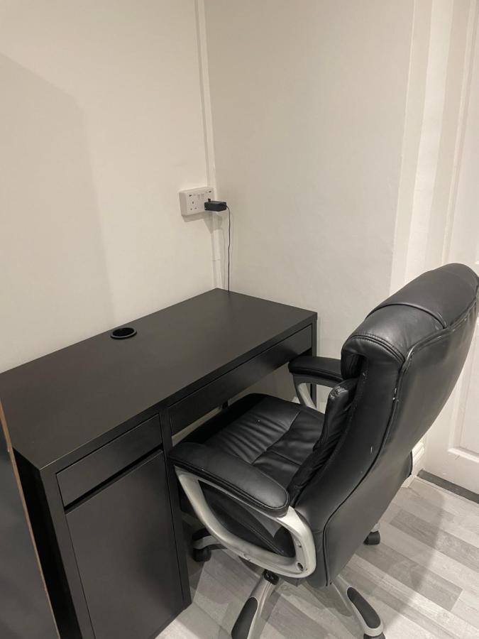 Comfort Studio Лондон Экстерьер фото